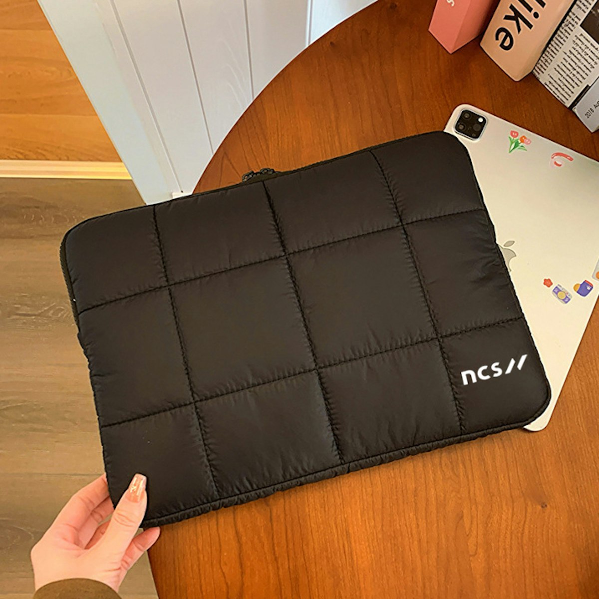 13 Inch Puffy Laptop Bag - in logo